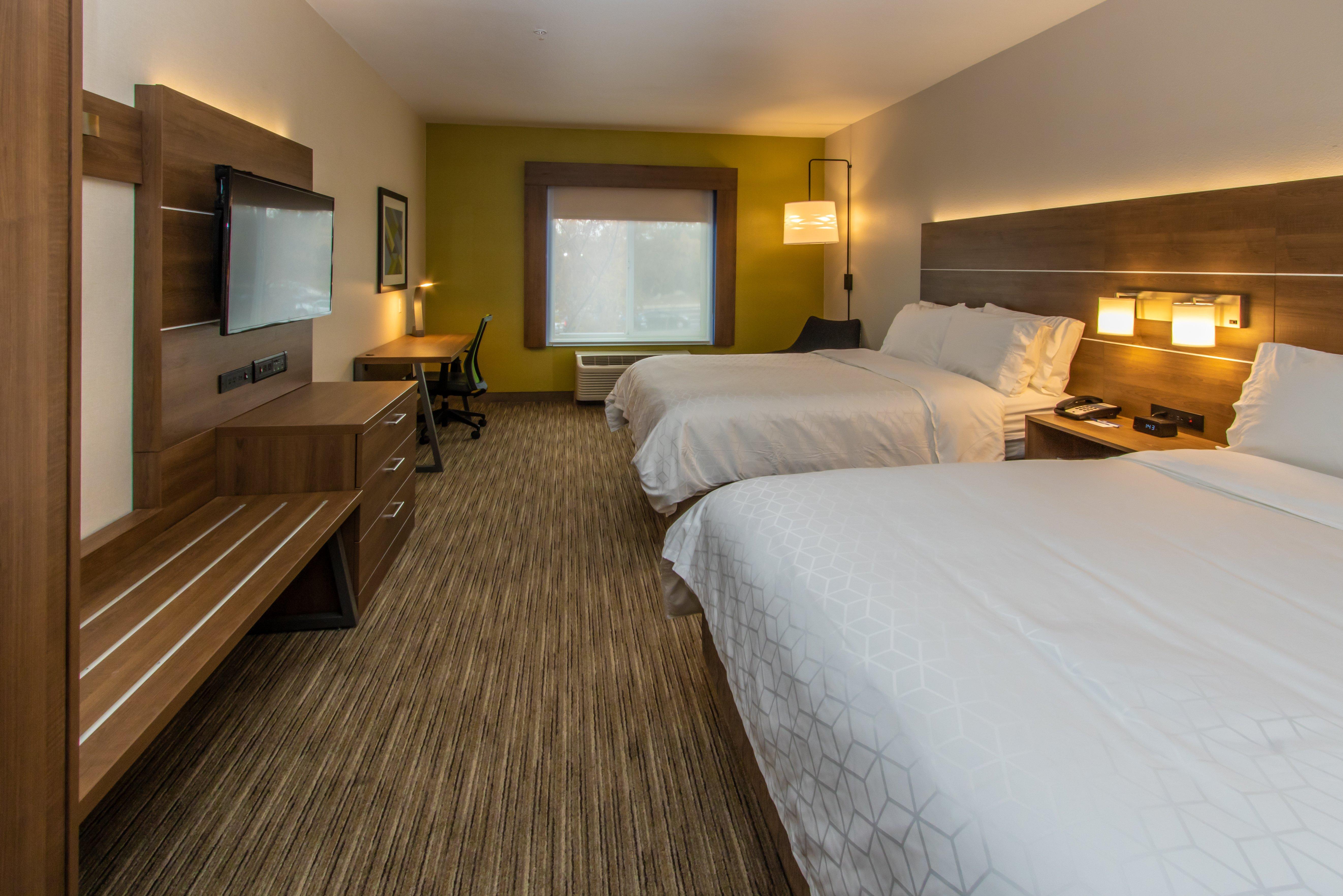 Holiday Inn Express Hotel & Suites Roseville - Galleria Area By Ihg Exterior foto