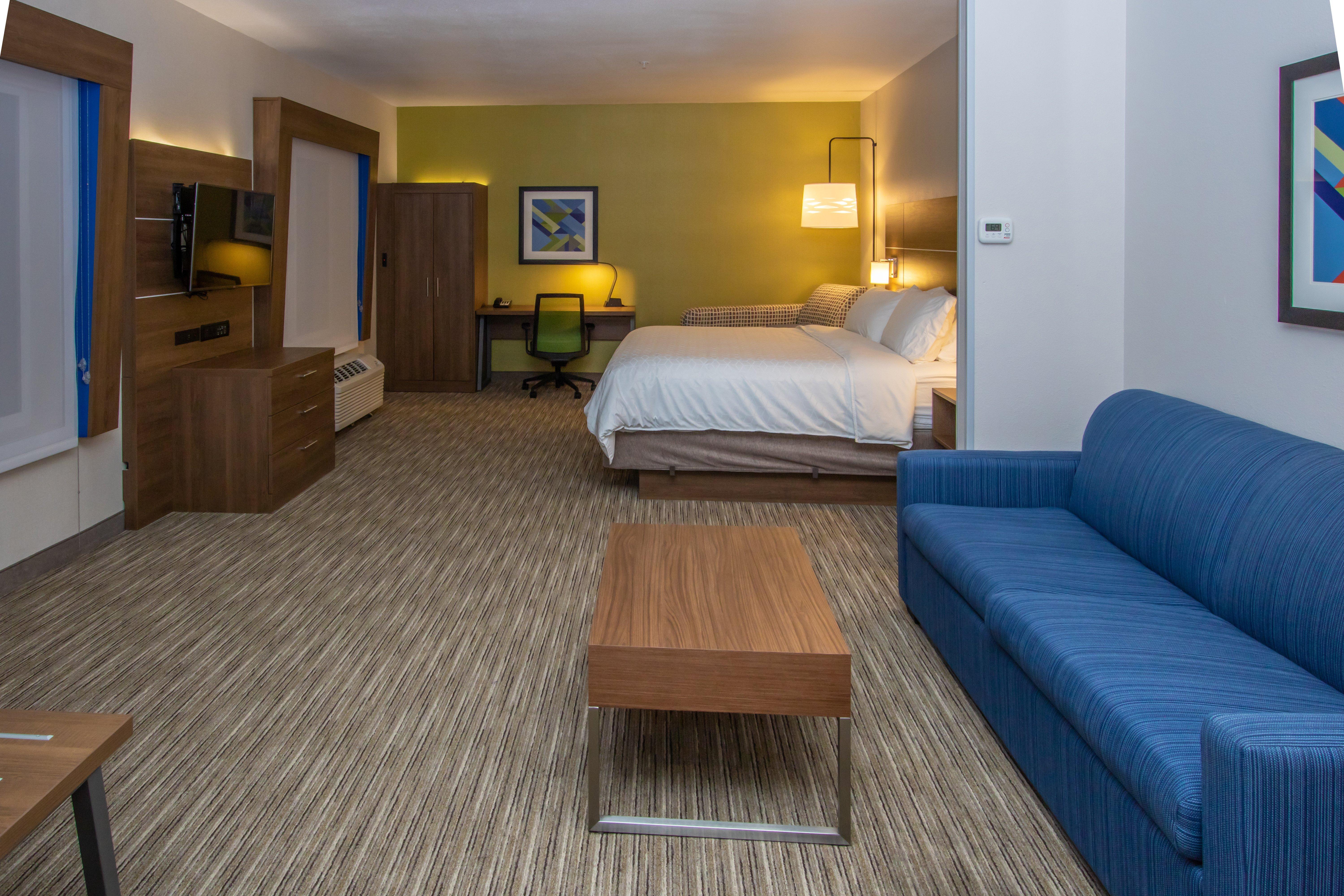 Holiday Inn Express Hotel & Suites Roseville - Galleria Area By Ihg Exterior foto