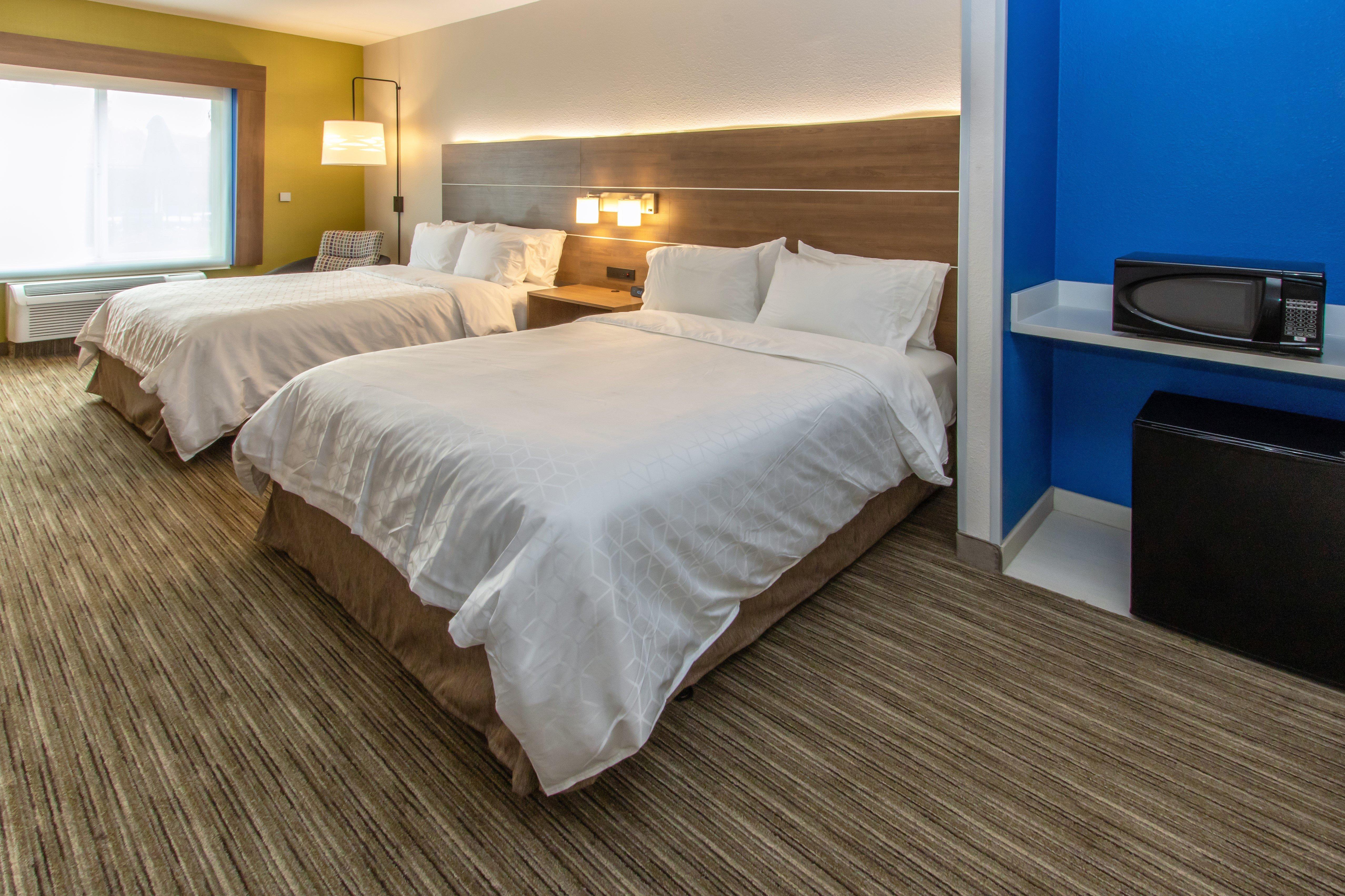 Holiday Inn Express Hotel & Suites Roseville - Galleria Area By Ihg Exterior foto